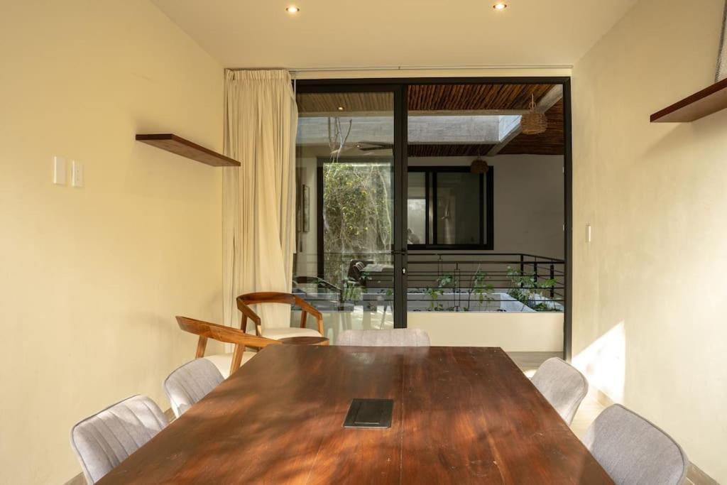 Apartment New 2 Bed And Bath - - Views To The Jungle *